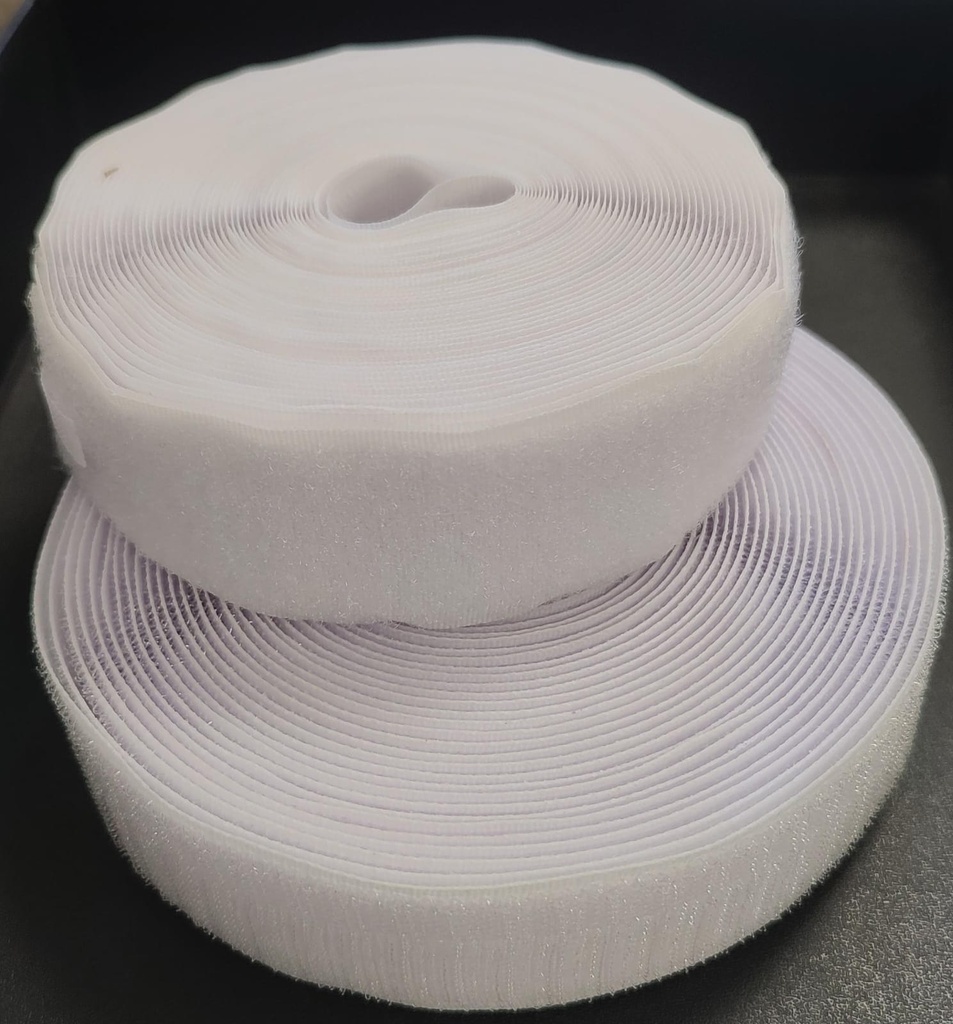 Abrojo 50mm en tira soldable blanco x 10mt