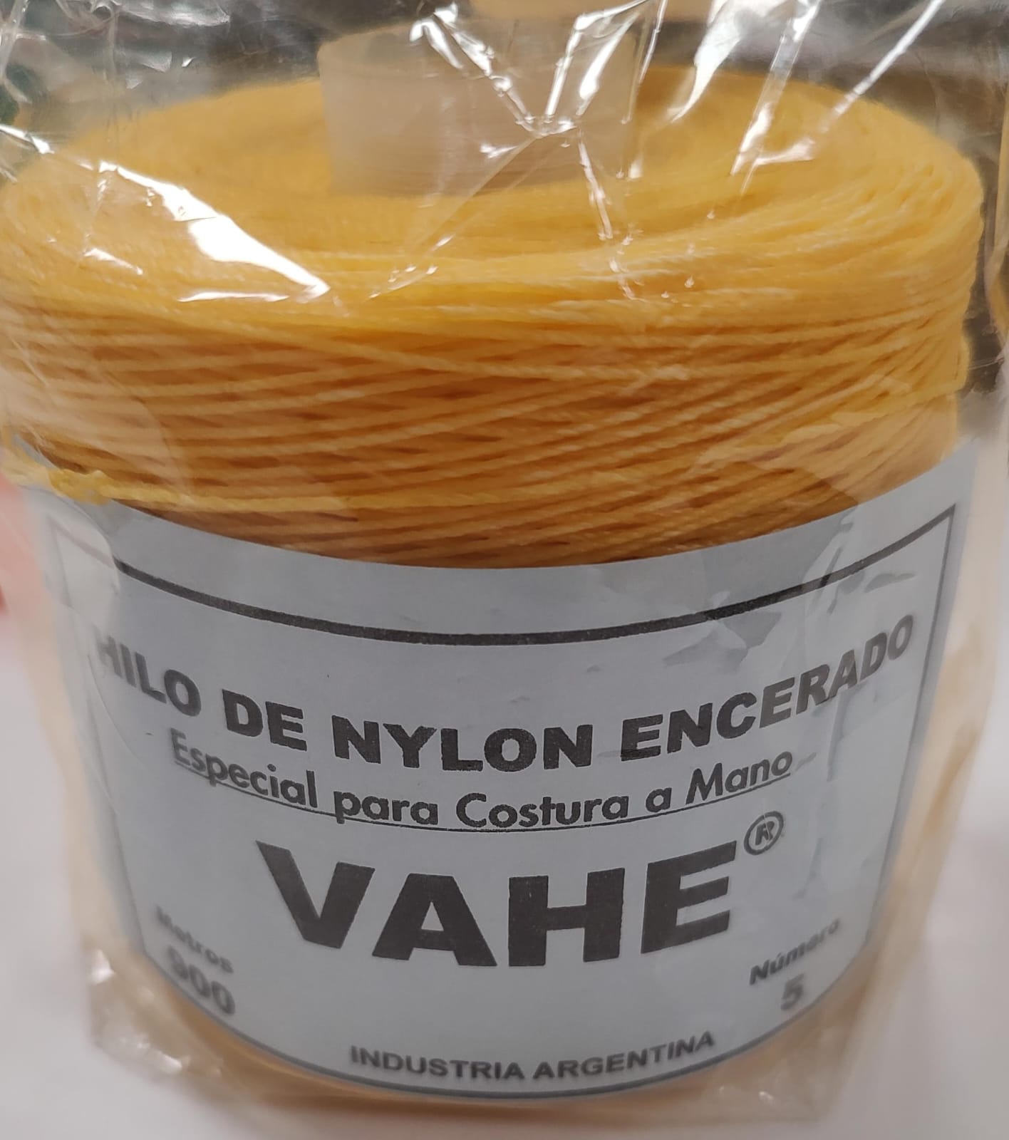 [4173] Hilo 5 nylon encerado VAHE crudo x 900m