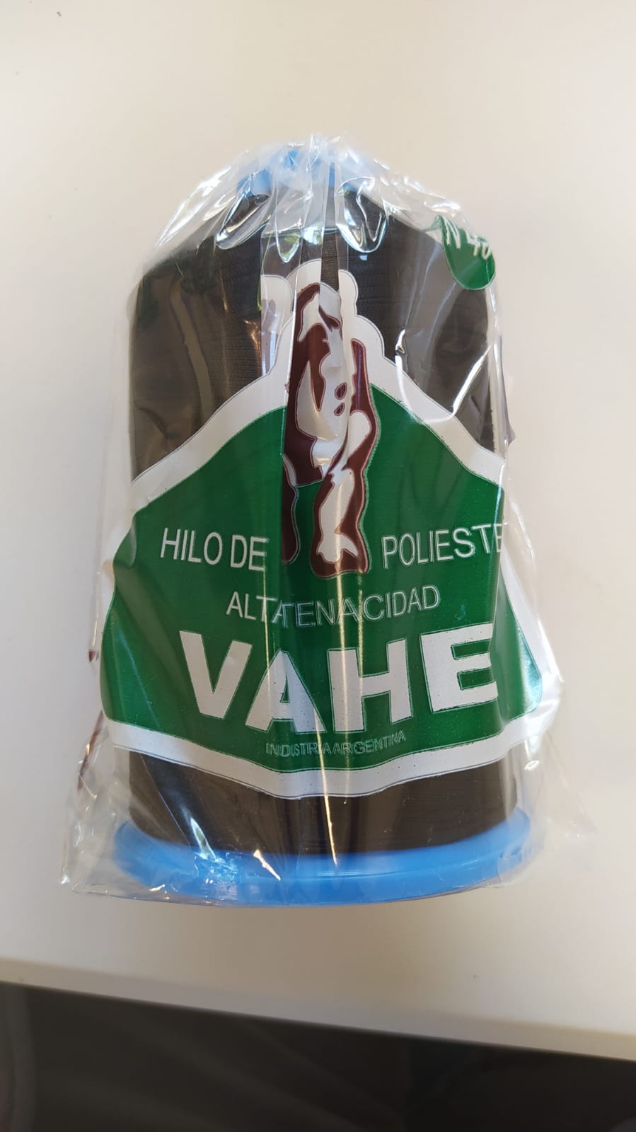 [4188] Hilo 40/03 PES alta tenacidad VAHE negro(52) x 4000m