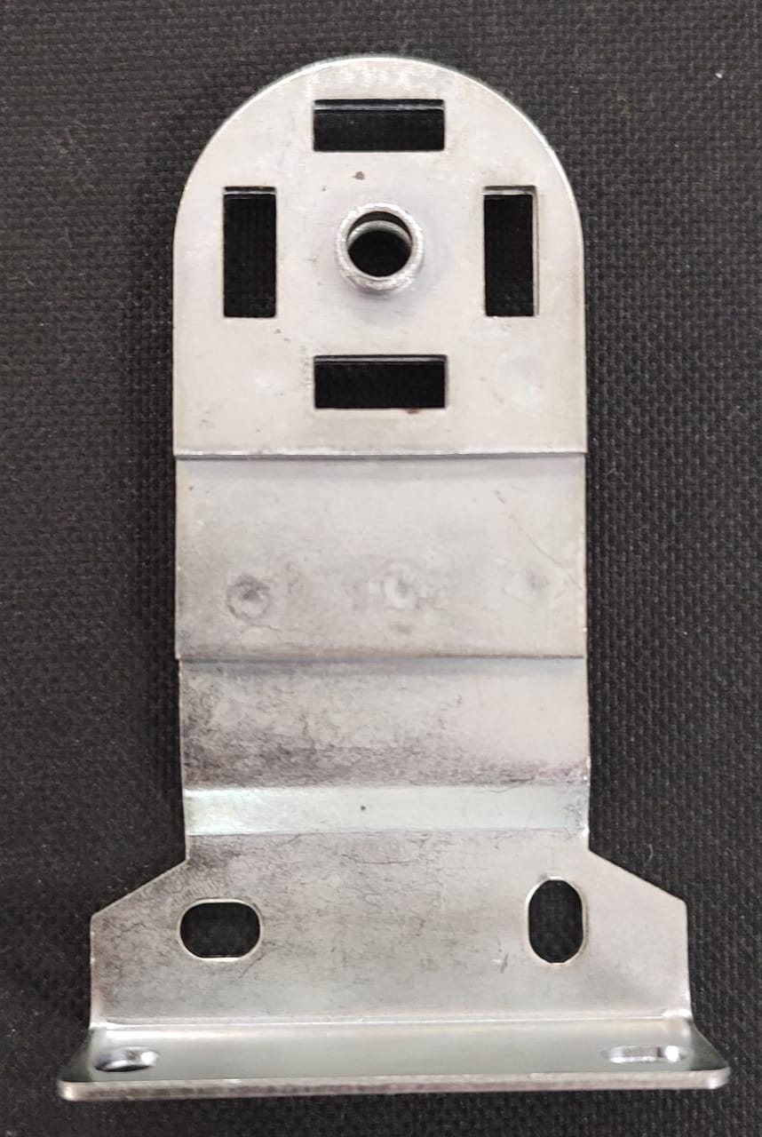 [5357] Soporte roller 70mm intermedio BASILE (metalico) x unid