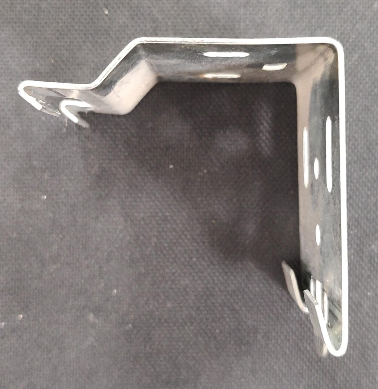 [5380] Cassette roller soporte fijacion P/120 USA metalico BASILE x unid